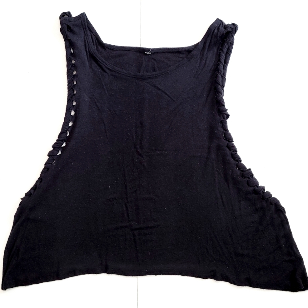 Woven muscle-t
